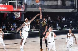 开云体育入口-巴西男篮爆冷雄鹿，莫里斯送出助攻