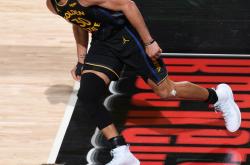 开云体育官网-四川队逆转凯尔特人，库里点燃赛场