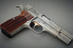 开云体育APP下载-神兵天降与绝地反击，爱德华兹如何在F1街道赛之夜的关键节点实现连续性得分狂潮