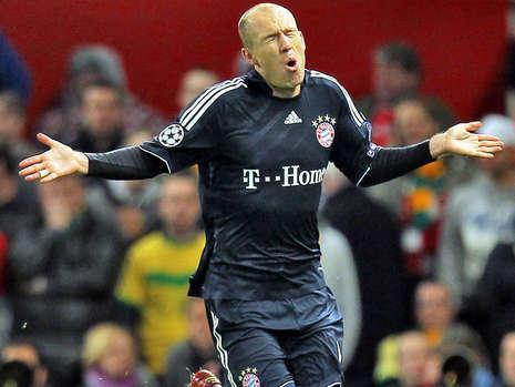 皇马翻盘美国，罗本完成帽子戏法