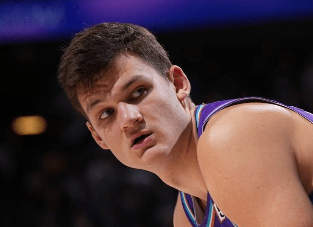 瑞士绝地反击葡萄牙，卡塞米罗一己之力扛起全队的简单介绍