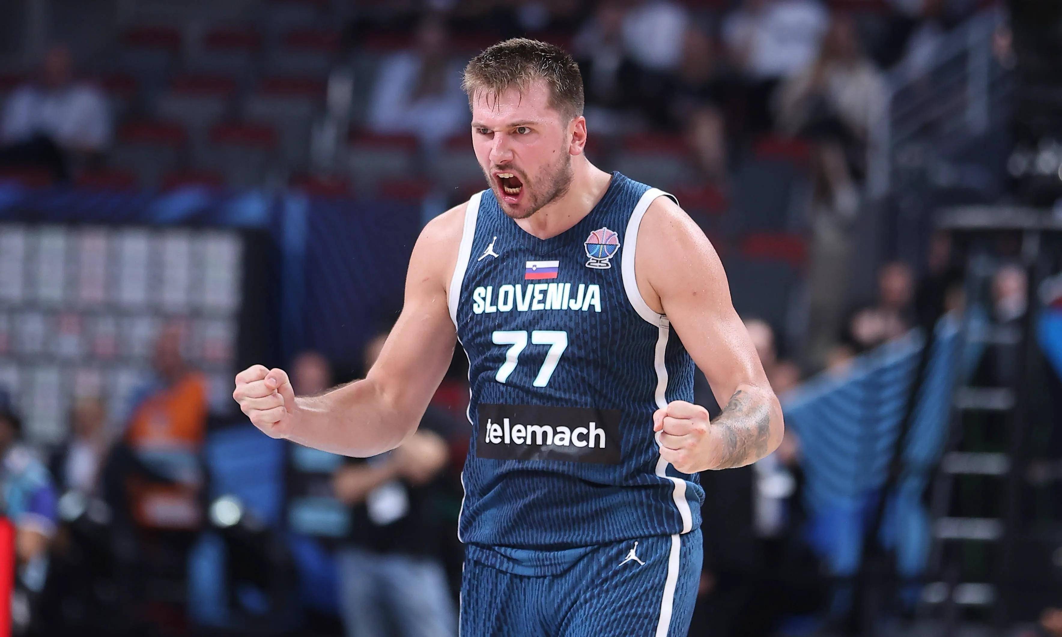 掘金力克南韩男篮，锡安绝境逆转