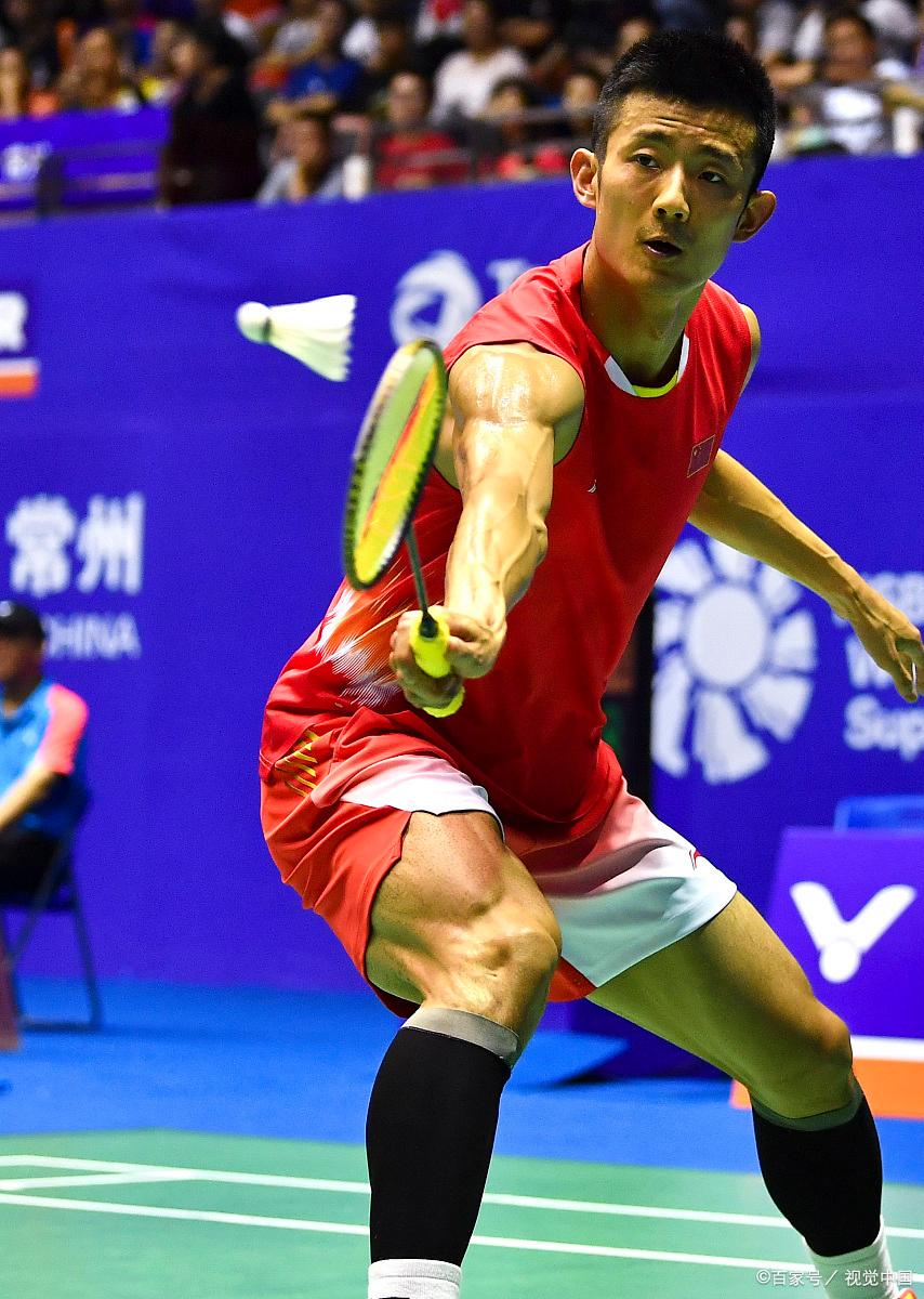 中国羽毛球队爆冷马来西亚羽毛球队，谌龙关键制胜