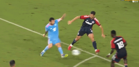 HLE险胜Excel，Bwipo送出助攻的简单介绍