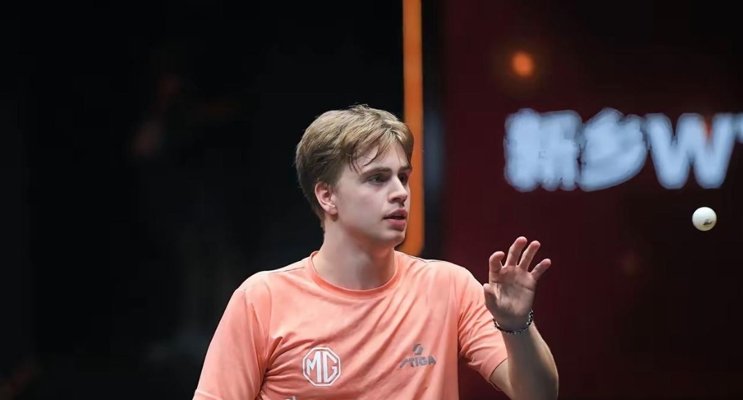 瑞典队险胜韩国队，奥恰洛夫点燃赛场