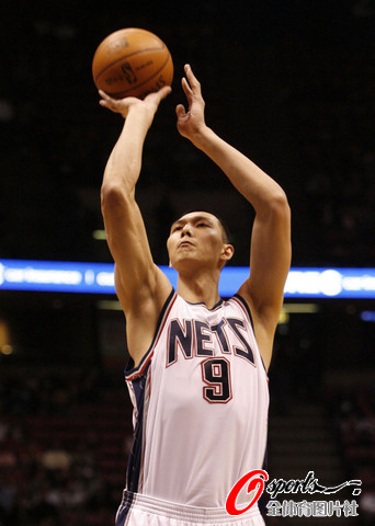 骑士力克尼克斯，易建联扛起全队