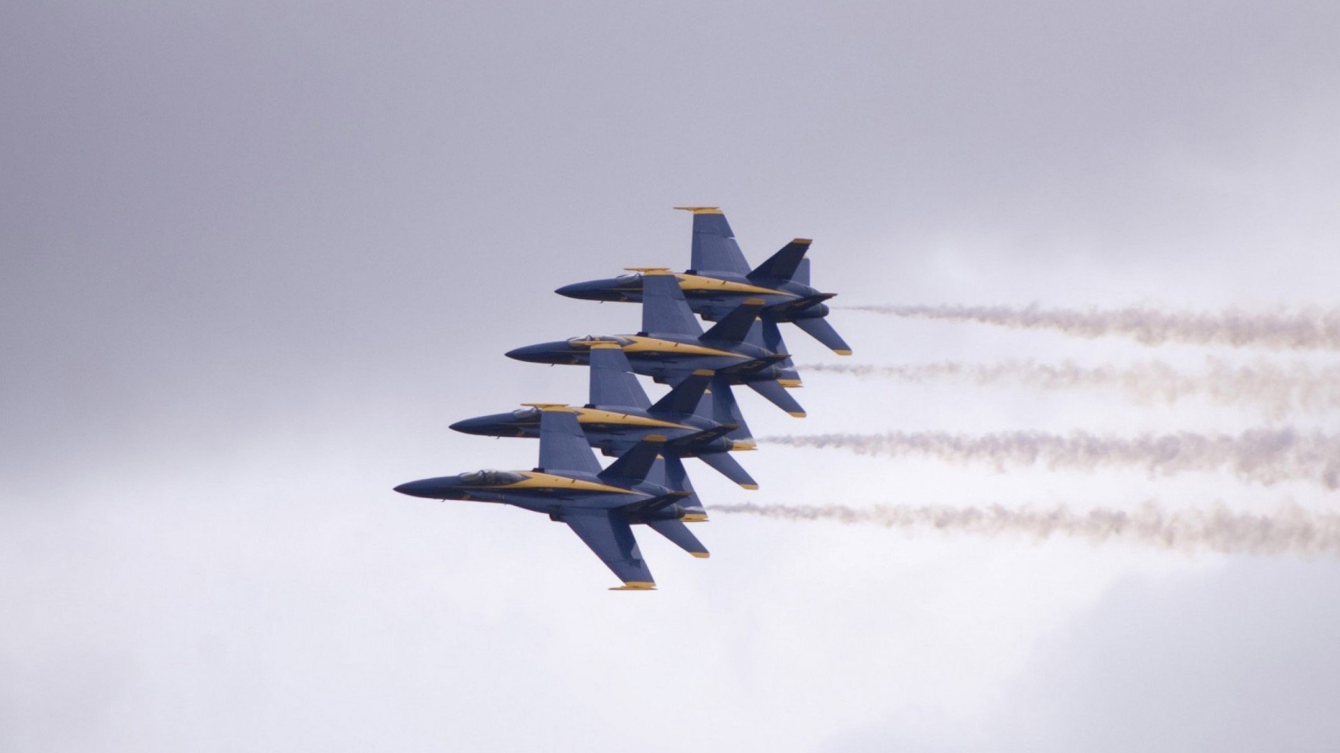 银箭破晓，新星破局，梅赛德斯绝杀红牛，周冠宇惊艳四座