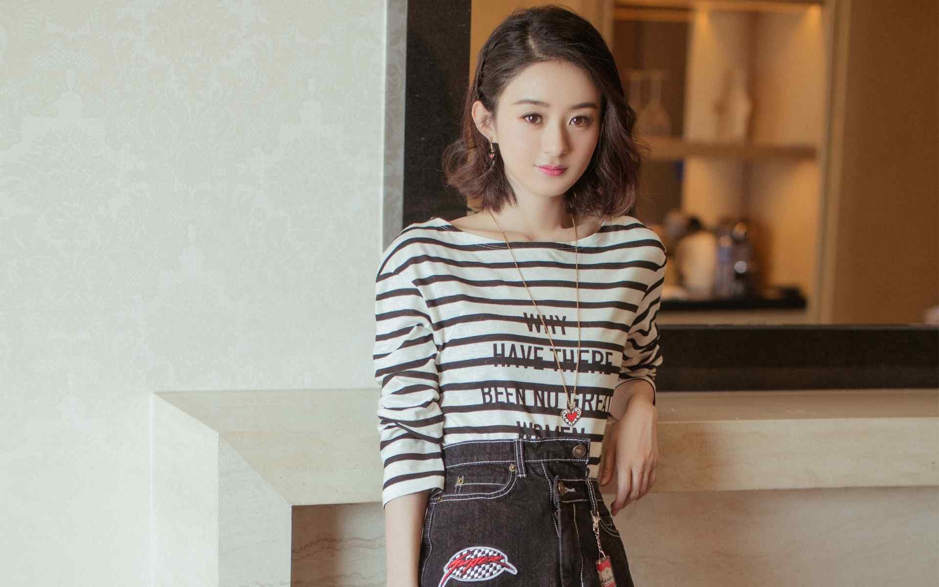 迪巴拉梅开二度，英格兰3-2险胜中国！慈善赛今夜为足球正名