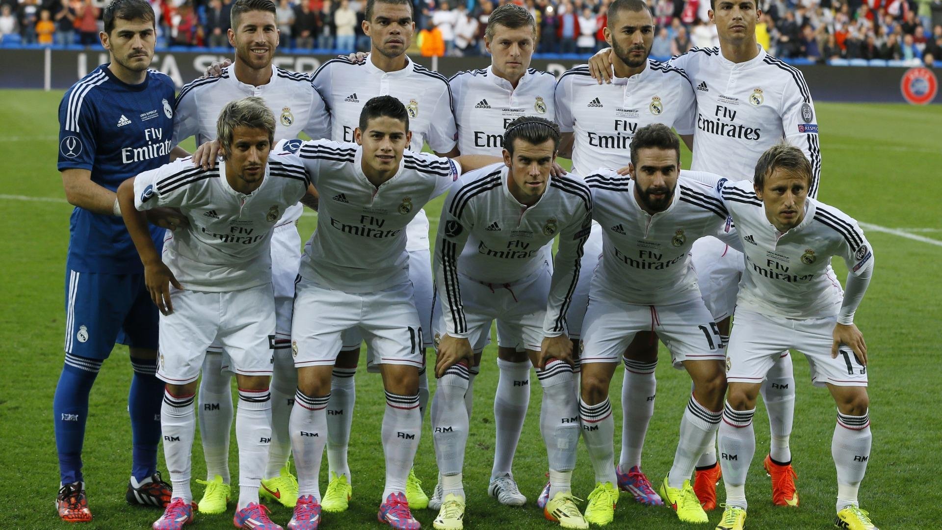 完美风暴，奥亚尔萨瓦尔的个人交响，希腊的压制美学