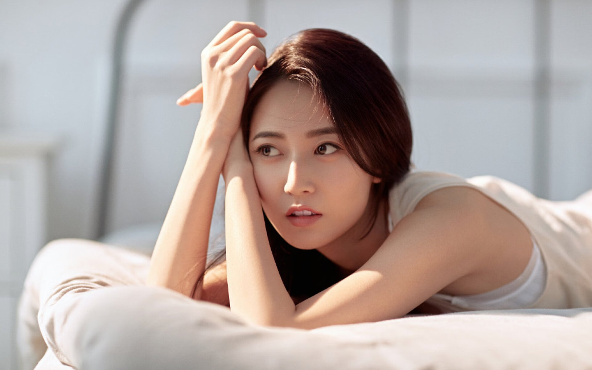 双子星觉醒与铁血逆袭，当格林爆裂得分撕裂夜空，绿衫军用团队篮球重写剧本