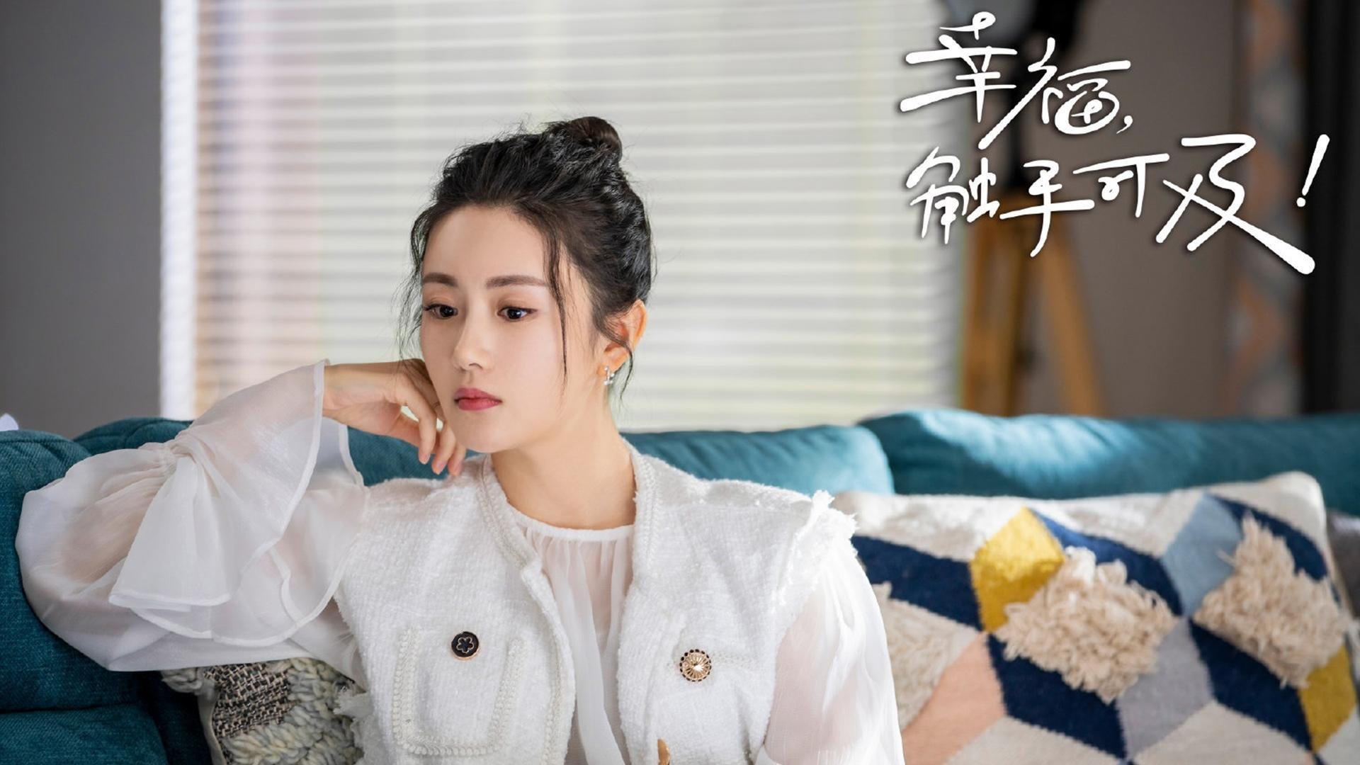 海湾球场奇观,若日尼奥沙尘中起舞,艺术足球征服巴格达之夜