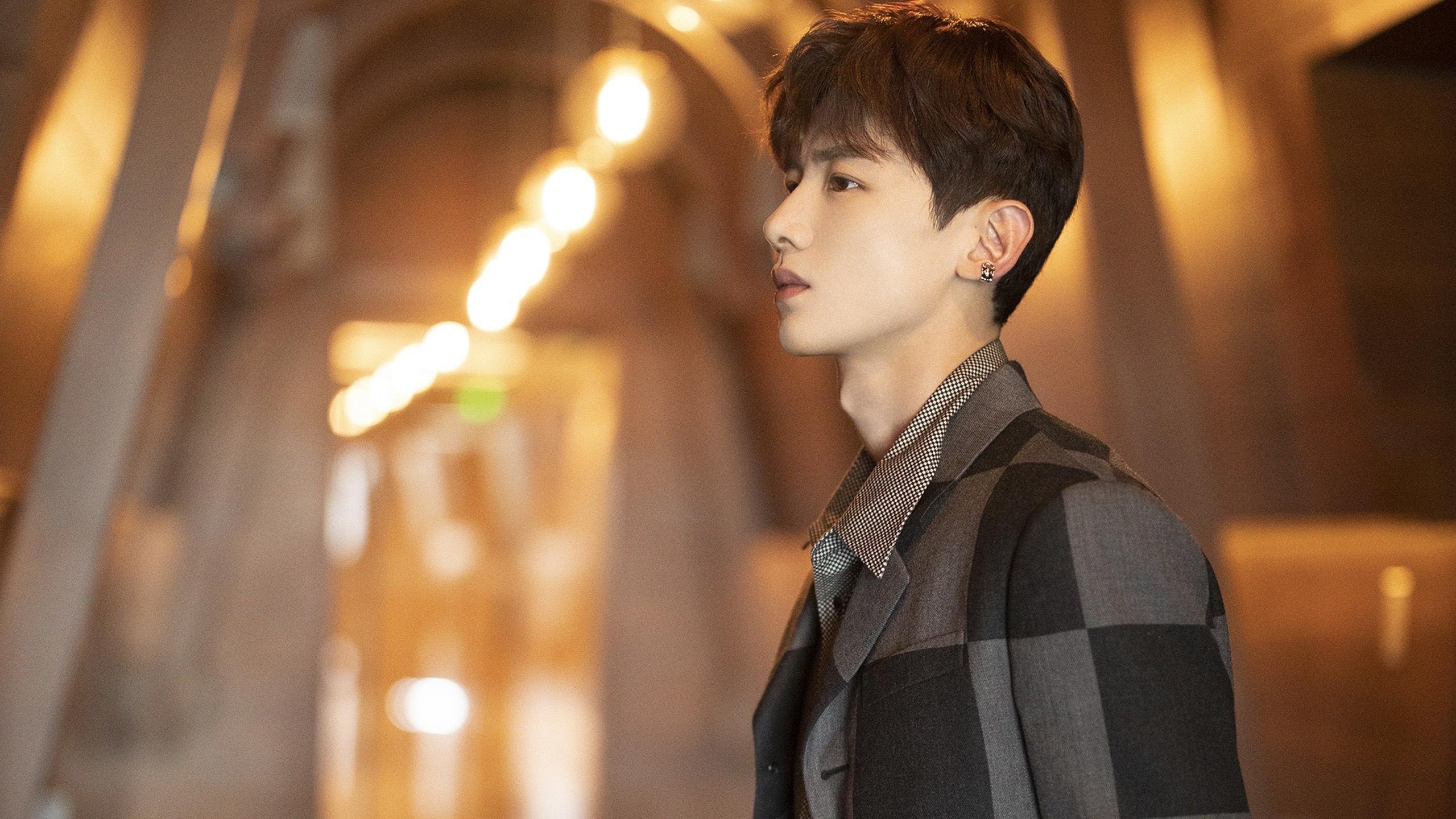 布克闪耀赛场,雷霆轻取辽宁队,关键先生主宰比赛