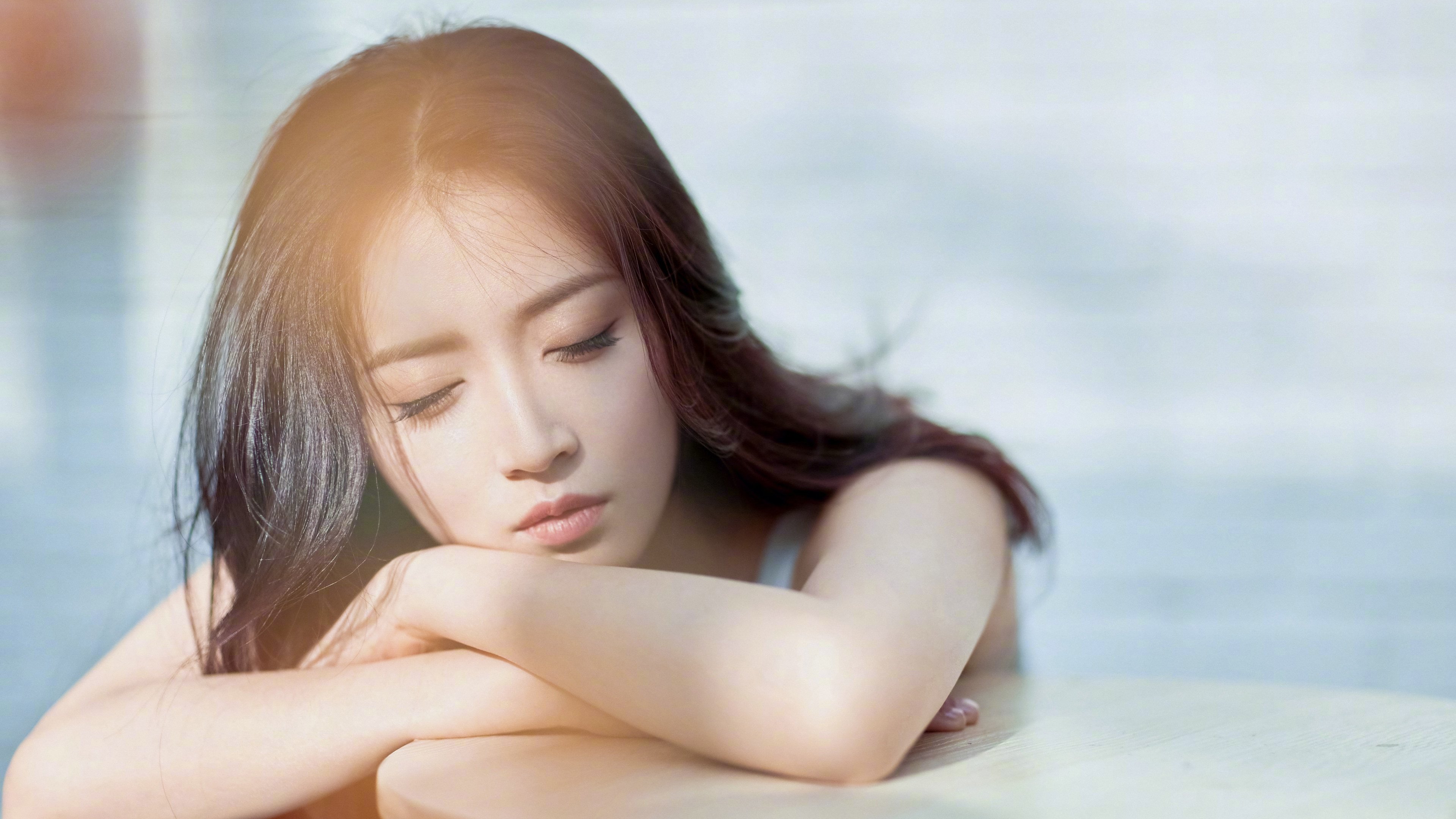 轮胎的咆哮与绿茵的冷门,一场F1围场内的世界杯风暴